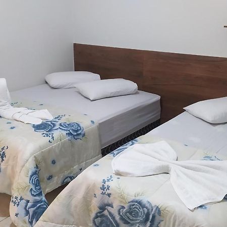 Pousada Quarto Com Tv,Ar,Frigobar,Wifi E Garagem Aparecida  Zewnętrze zdjęcie