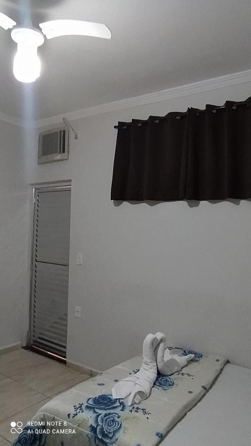 Pousada Quarto Com Tv,Ar,Frigobar,Wifi E Garagem Aparecida  Zewnętrze zdjęcie