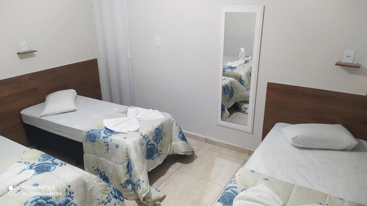 Pousada Quarto Com Tv,Ar,Frigobar,Wifi E Garagem Aparecida  Zewnętrze zdjęcie